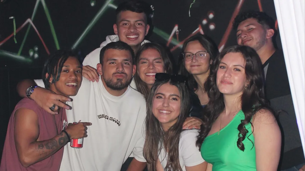 Ambiente de Lula Shots — El combo