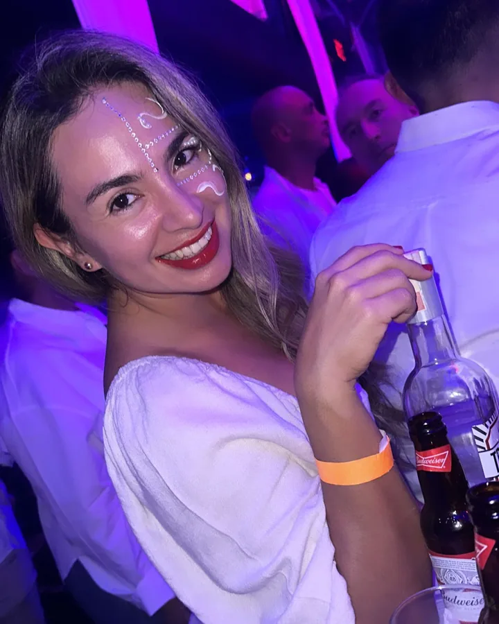 Lula Shots — Noche de risas